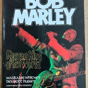 Book: Bob Marley Reggae King of the World by Malika Lee Whitney & Dermott Hussey